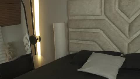 cherry_bunnyx online show from July 26, 5:04 am