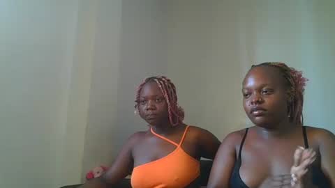 Snapshot of cherry_charm1 chatting on March 4, 4:51 am Fafa online show from March 4, 4:51 am