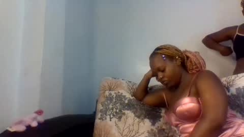 Snapshot of cherry_charm1 chatting on March 16, 7:45 am Fafa online show from March 16, 7:45 am