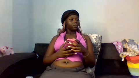 Snapshot of cherry_charm1 chatting on March 17, 9:07 pm Fafa online show from March 17, 9:07 pm