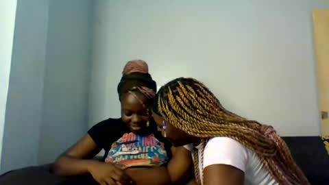 Snapshot of cherry_charm1 chatting on March 20, 4:34 pm Fafa online show from March 20, 4:34 pm