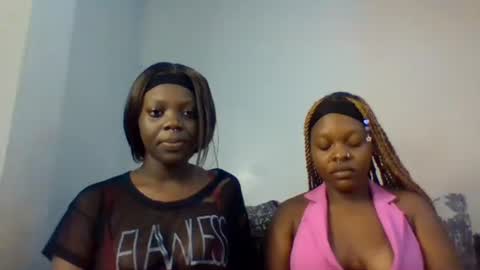 Snapshot of cherry_charm1 chatting on March 23, 9:02 am Fafa online show from March 23, 9:02 am