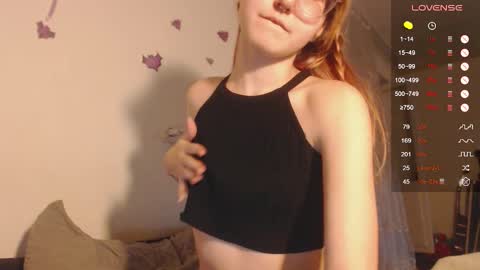 Cheryl online show from October 22, 9:25 pm