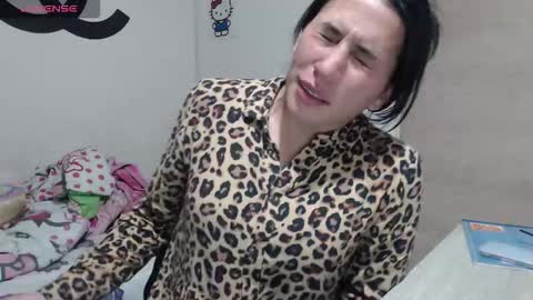 Nezumy Rey  online show from October 11, 2:44 am