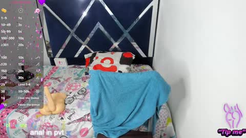 cherry hottt1 online show from December 18, 1:37 am