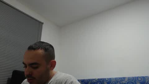 Thiago online show from February 3, 4:10 am