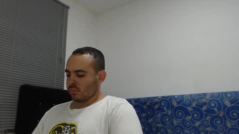 Thiago online show from February 5, 12:59 am