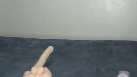 cherry_pic online show from December 8, 8:51 am