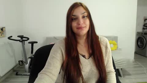 Snapshot of cherry_pie95 chatting on February 17, 7:05 am Sherry online show from February 17, 7:05 am