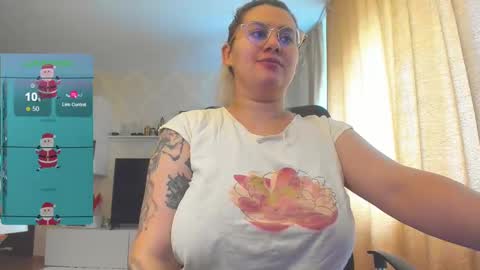 mayra online show from December 29, 8:44 am
