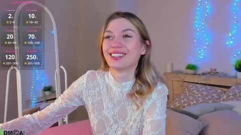 Snapshot of cherry_pr1ce chatting on April 7, 11:59 pm cherry_pr1ce online show from April 7, 11:59 pm