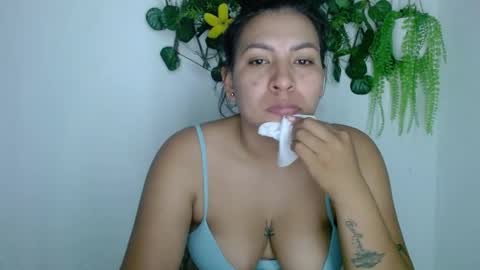 Snapshot of cherry_provocation chatting on March 10, 2:49 am cherry online show from March 10, 2:49 am