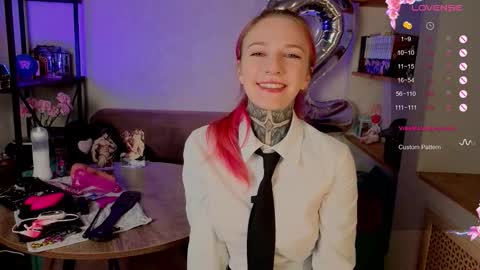 Snapshot of cherry_roxy chatting on October 19, 9:15 pm Roxy online show from October 19, 9:15 pm