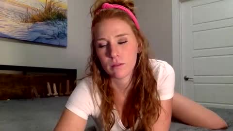 Snapshot of cherry_sinn chatting on June 2, 10:50 am cherry sin online show from June 2, 10:50 am