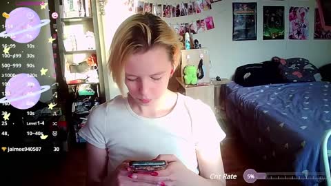 cherrybaby_0 online show from December 25, 5:37 am