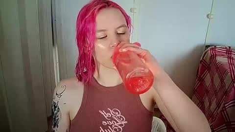 Snapshot of cherrybaby_0 chatting on March 31, 8:37 am cherrybaby_0 online show from March 31, 8:37 am