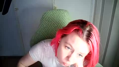 Snapshot of cherrybaby_0 chatting on July 22, 10:51 am cherrybaby_0 online show from July 22, 10:51 am