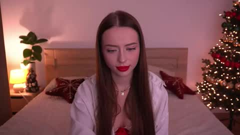 Alisha online show from December 15, 10:58 pm