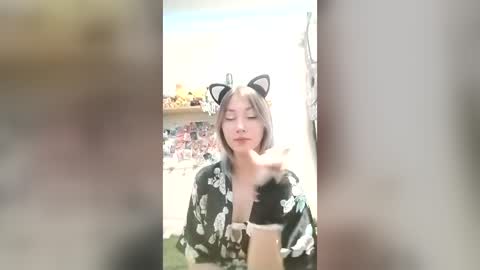 Cherry online show from August 9, 5:40 pm
