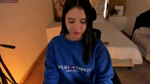 Snapshot of cherrybombs_ chatting on April 7, 2:23 am Cherry online show from April 7, 2:23 am