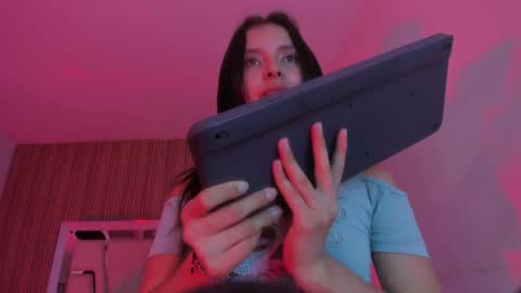 Snapshot of cherrybombs_ chatting on May 4, 11:23 pm Cherry online show from May 4, 11:23 pm