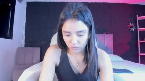 Snapshot of cherrybombs_ chatting on May 19, 4:30 am Cherry online show from May 19, 4:30 am