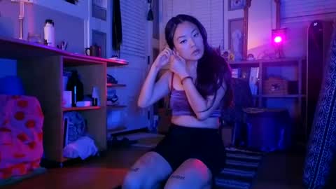 Snapshot of cherrycam777 chatting on October 2, 2:40 am Miss Cherry online show from October 2, 2:40 am