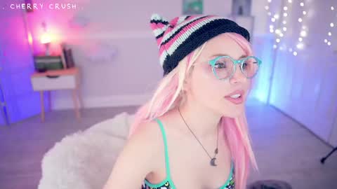 Cherry Crush  online show from May 13, 7:00 pm