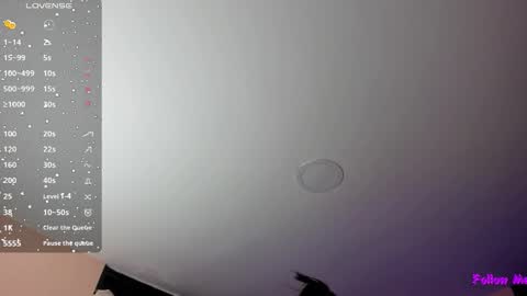 Snapshot of cherrycurvy_01 chatting on December 15, 7:18 pm Sofia online show from December 15, 7:18 pm