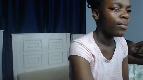 Snapshot of cherryebonny chatting on September 25, 11:52 pm cherryebonny online show from September 25, 11:52 pm