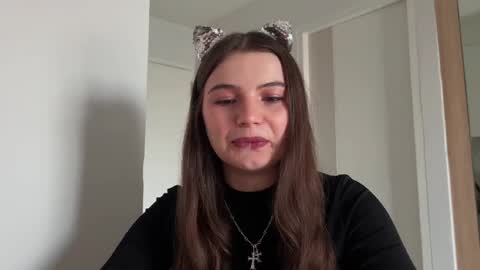 Lina online show from December 31, 10:26 am