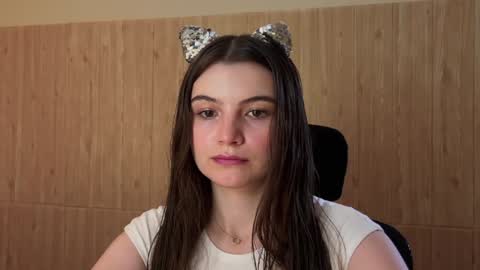 Lina online show from February 1, 5:18 am