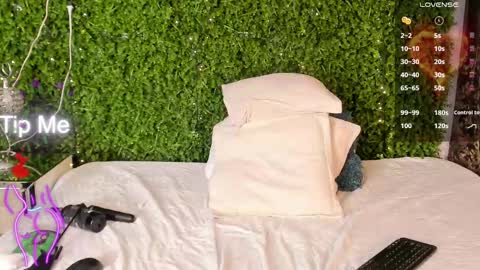 Cherry online show from February 14, 4:52 pm