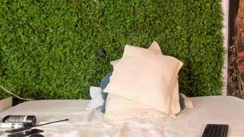 Cherry online show from February 19, 8:52 pm