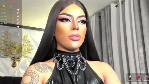 Snapshot of cherryharper chatting on December 2, 3:26 am THE ALPHA GODDESSOFSEXUALDESIRE online show from December 2, 3:26 am