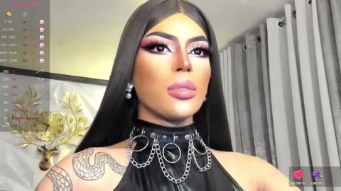 Snapshot of cherryharper chatting on December 3, 3:30 am THE ALPHA GODDESSOFSEXUALDESIRE online show from December 3, 3:30 am