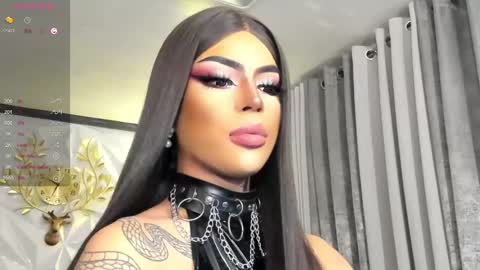 Snapshot of cherryharper chatting on December 3, 6:37 am THE ALPHA GODDESSOFSEXUALDESIRE online show from December 3, 6:37 am