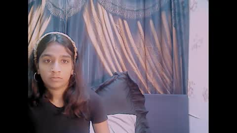 leah online show from January 11, 5:31 am