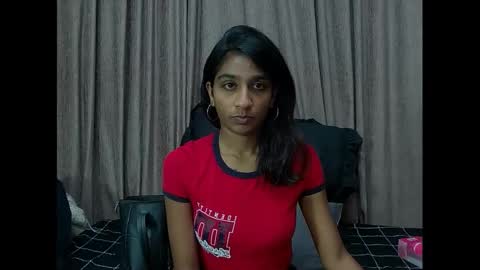 leah online show from January 15, 5:40 am