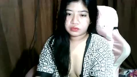 Snapshot of cherrykisses29 chatting on June 20, 7:49 pm Cherry online show from June 20, 7:49 pm