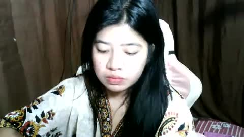 Snapshot of cherrykisses29 chatting on July 6, 9:17 am Cherry online show from July 6, 9:17 am