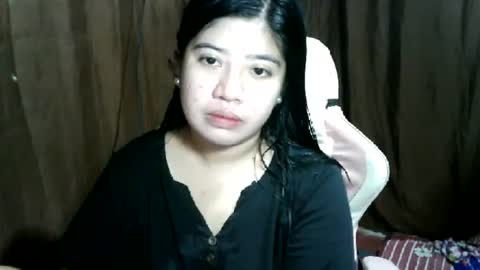 Snapshot of cherrykisses29 chatting on July 7, 9:24 am Cherry online show from July 7, 9:24 am