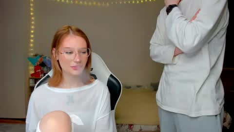 Alice  Simonplease like online show from April 2, 9:34 pm