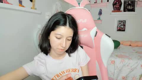 cherrycute666 online show from March 20, 3:11 am