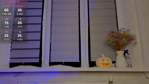 Lysia online show from October 18, 11:11 am