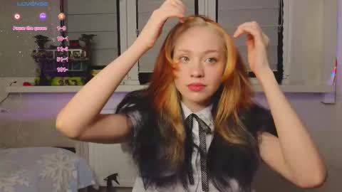 Snapshot of cherrypepperkiss chatting on February 21, 1:56 pm Lysia online show from February 21, 1:56 pm