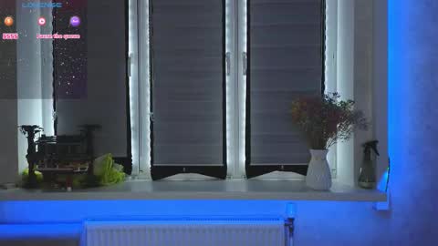 Snapshot of cherrypepperkiss chatting on March 15, 12:44 pm Lysia online show from March 15, 12:44 pm