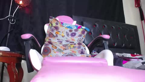 cherry hot online show from February 19, 12:14 am