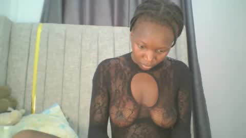 Kim and vee online show from April 16, 12:50 pm