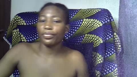 Snapshot of cherrywetpussy chatting on November 26, 12:44 am cherrywetpussy online show from November 26, 12:44 am